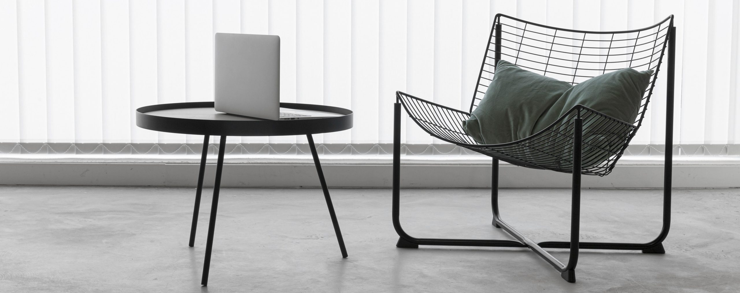 front-view-empty-workplace